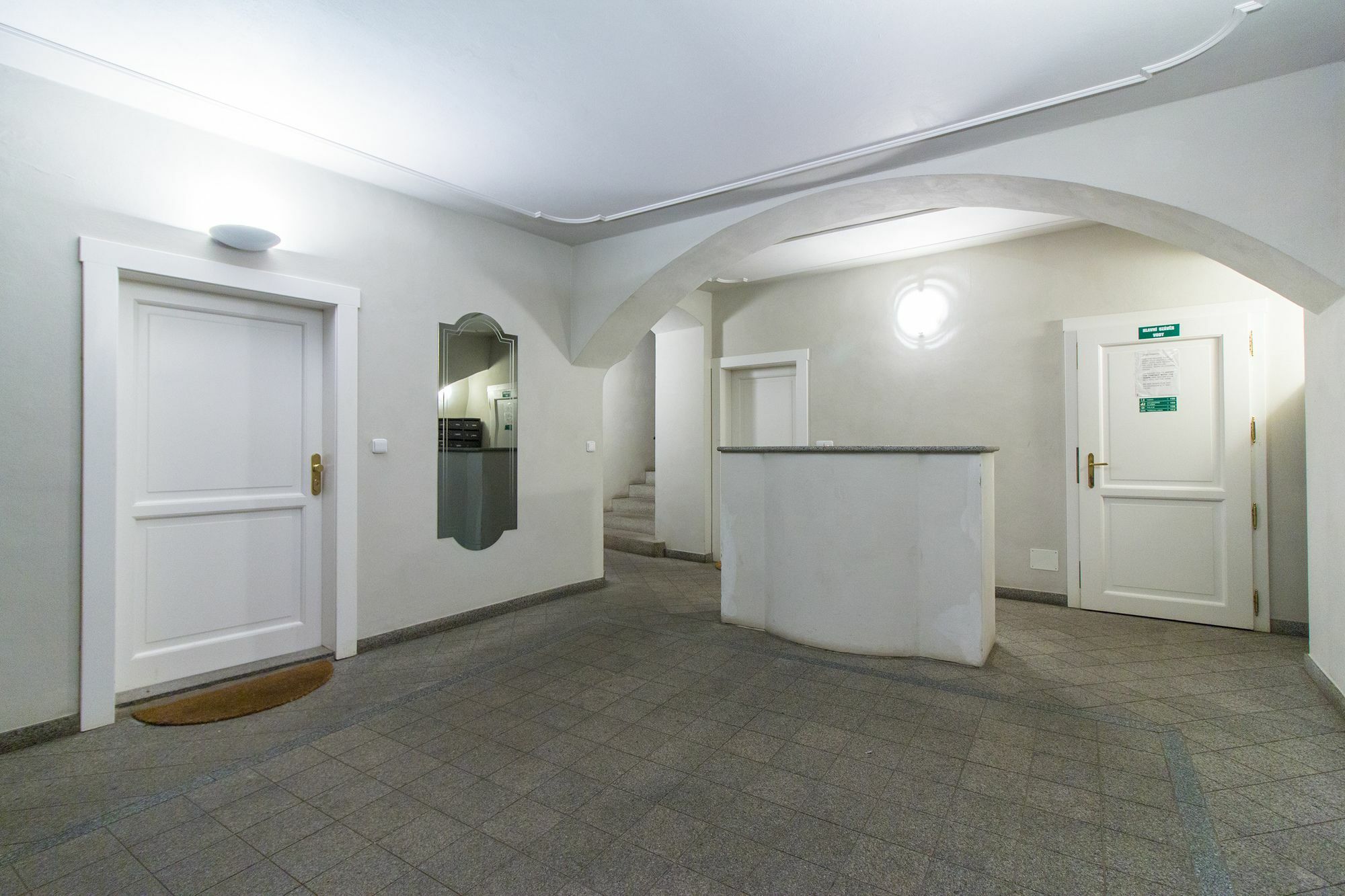 Apartmán Attic Hroznova - Charles Bridge Praha