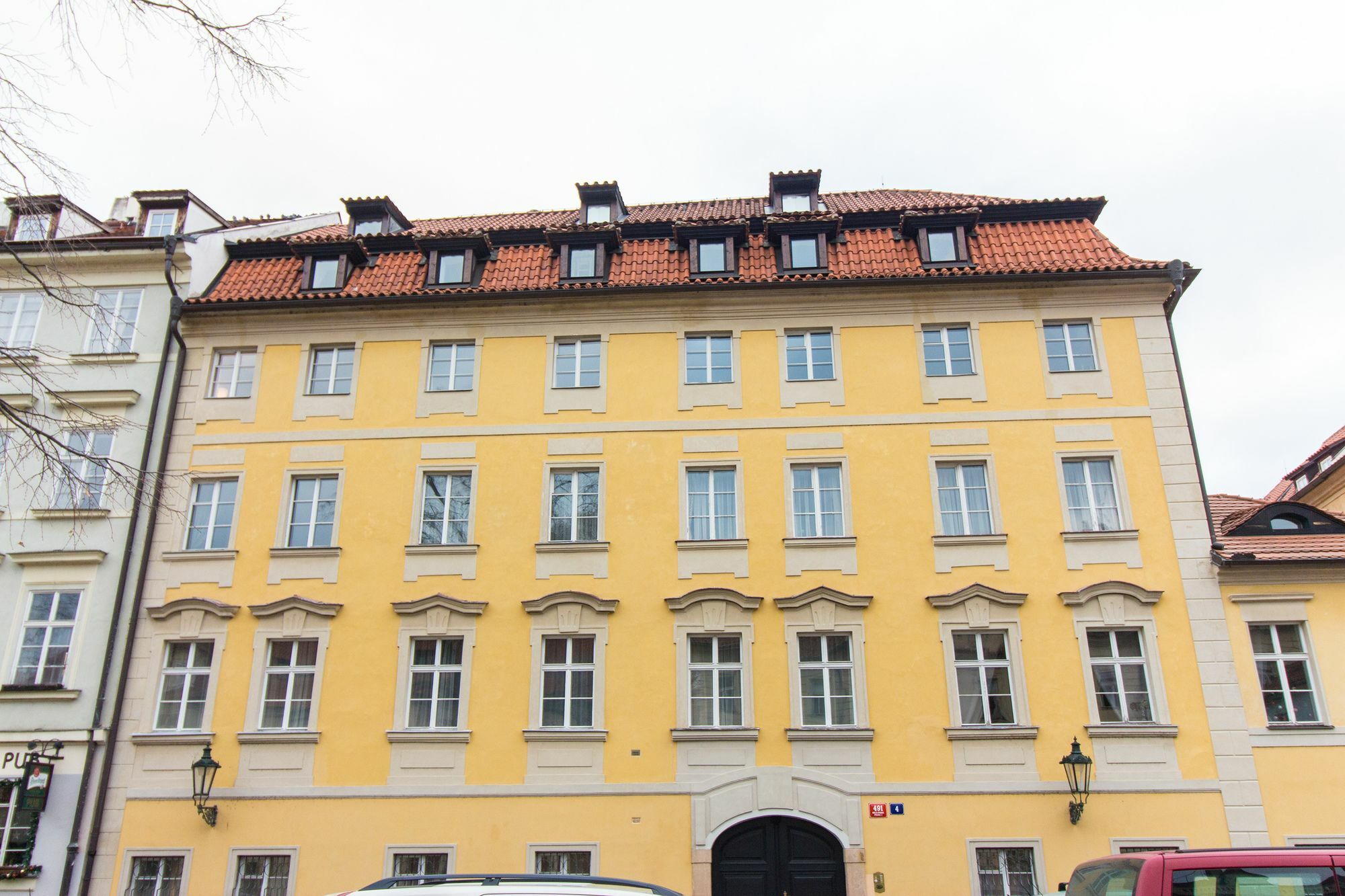 Apartmán Attic Hroznova - Charles Bridge *